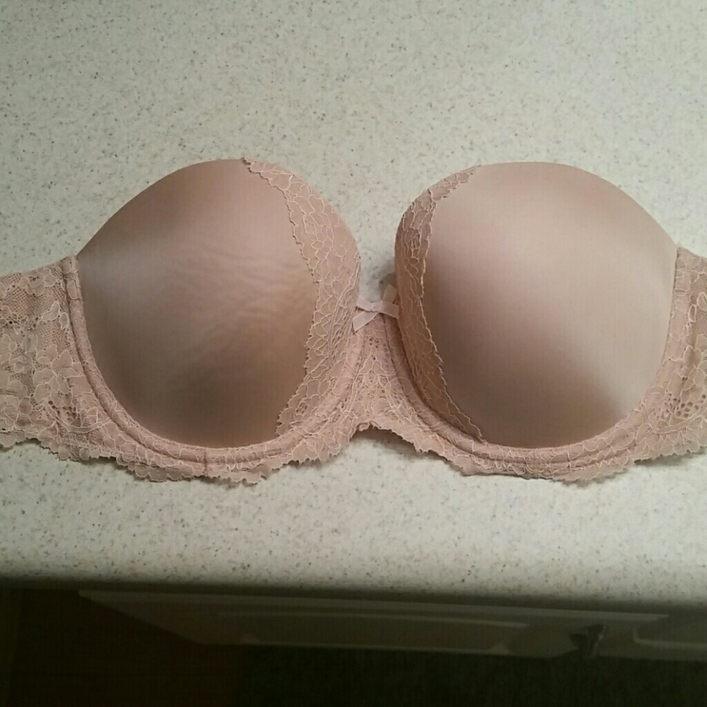 VS Dream Angels strapless bra